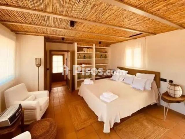 Chalet en alquiler en Campos