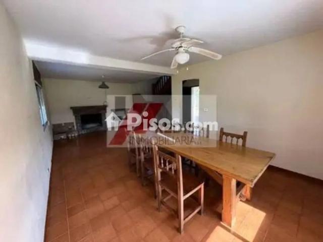 Chalet en alquiler en Campeiro