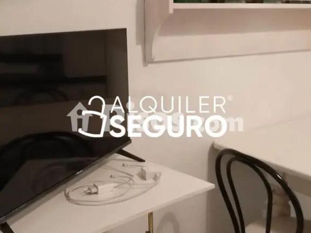 Chalet en alquiler en Cariño