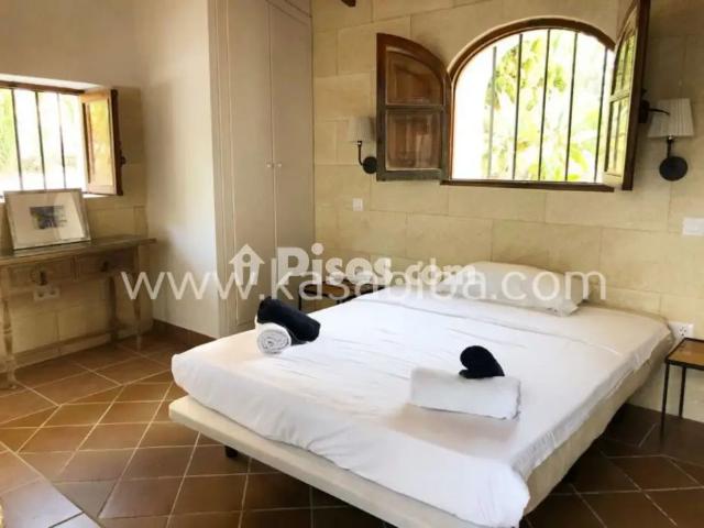 Chalet en alquiler en Carrer de la Parra