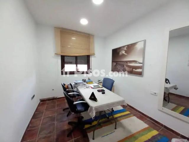 Chalet en alquiler en Carrer de les Guilleries