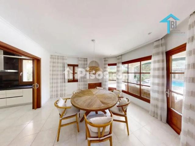 Chalet en alquiler en Carrer del Velatxo