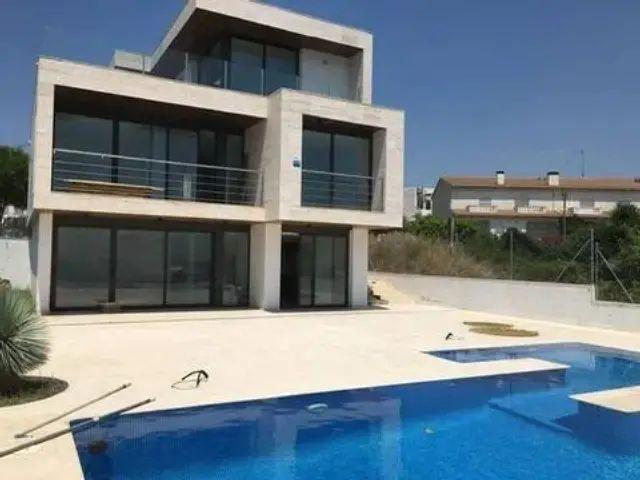 Chalet en alquiler en Carrer del Doctor Pius Font Quer
