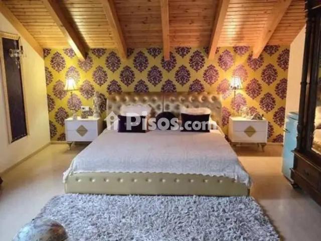 Chalet en alquiler en Carrer del Llobregat