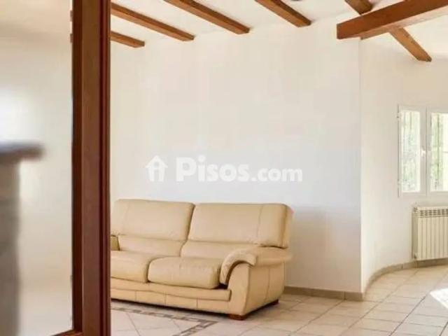 Chalet en alquiler en Carrer Violetas