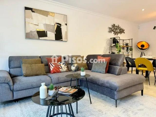 Chalet en alquiler en Centro