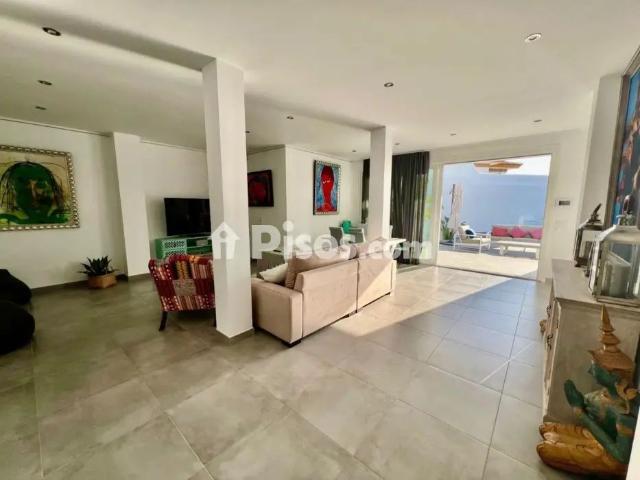 Chalet en alquiler en Centro