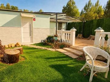Chalet en alquiler en Chiva, Valencia