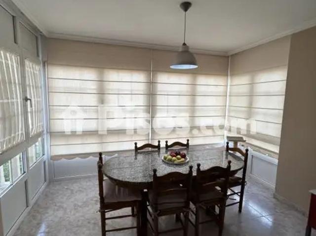 Chalet en alquiler en Ac 550, 1
