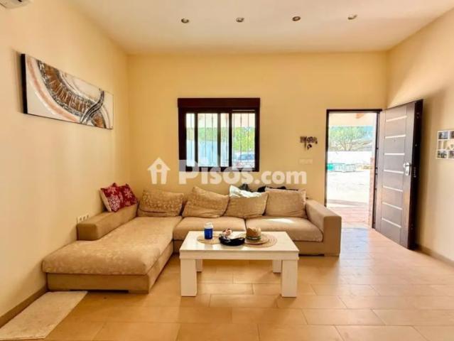 Chalet en alquiler en Albox