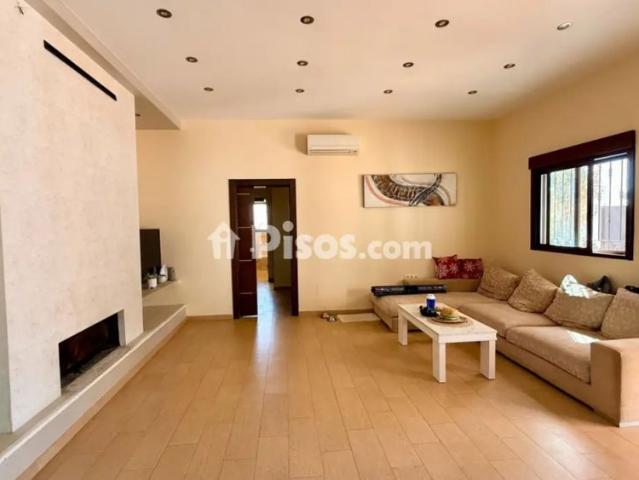Chalet en alquiler en Albox