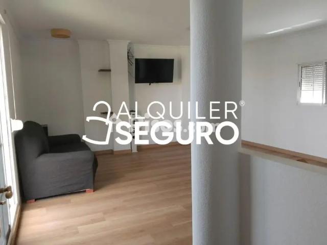 Chalet en alquiler en Alcantarilla