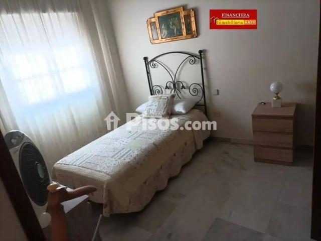 Chalet en alquiler en Alcalá de Guadaíra