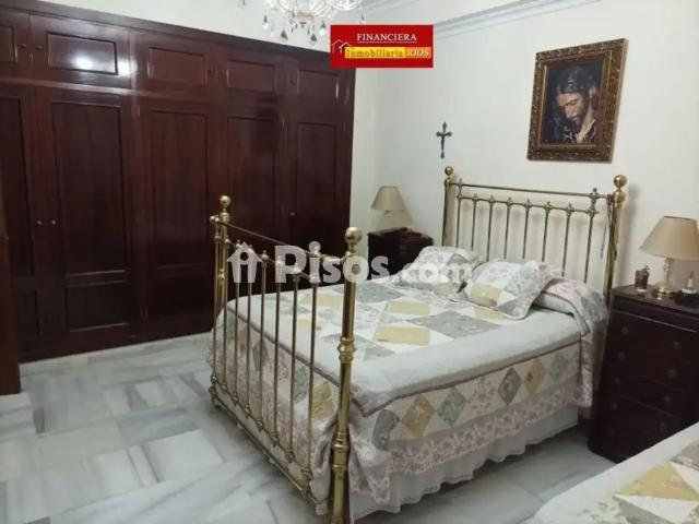 Chalet en alquiler en Alcalá de Guadaíra