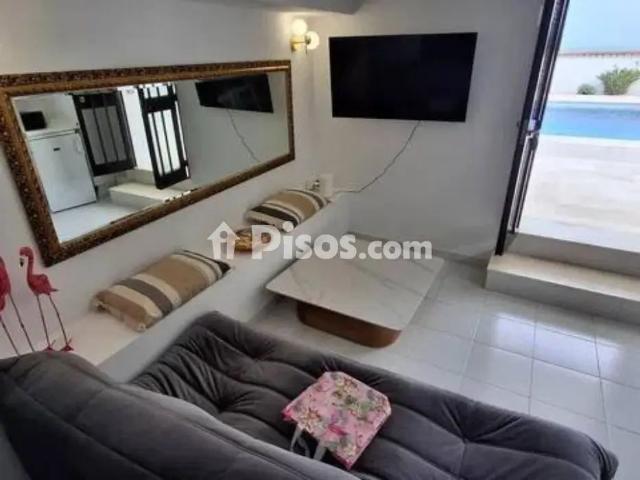 Chalet en alquiler en Alcorrín