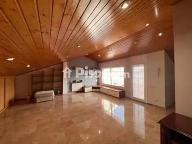Chalet en alquiler en Alella