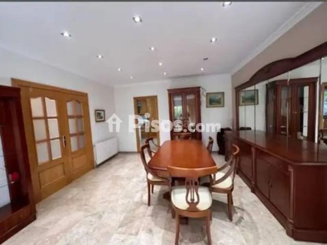 Chalet en alquiler en Alella