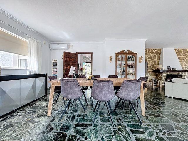 Chalet en alquiler en Alfaz del Pi / L'Alfàs del Pi, Alicante Costa Blanca