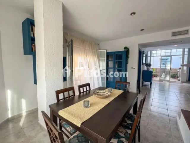 Chalet en alquiler en Algorfa