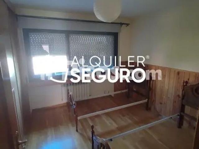 Chalet en alquiler en Alovera