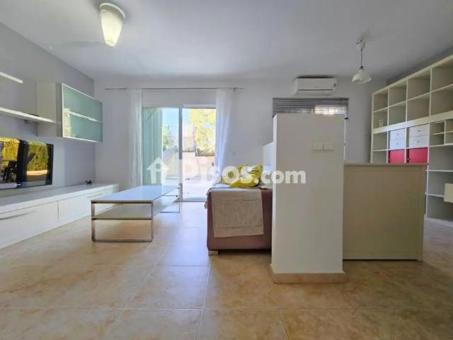 Chalet en alquiler en Avda. Mediterraneo