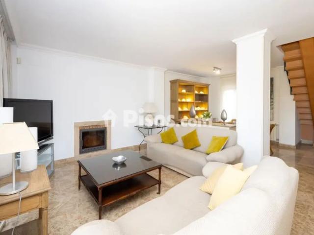 Chalet en alquiler en Avenida Villa de Otura, 54