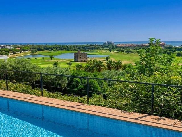 Chalet en alquiler en avenida Camí de Miralpeix, Sitges, de 400 m² 6 habitaciones por 7.000