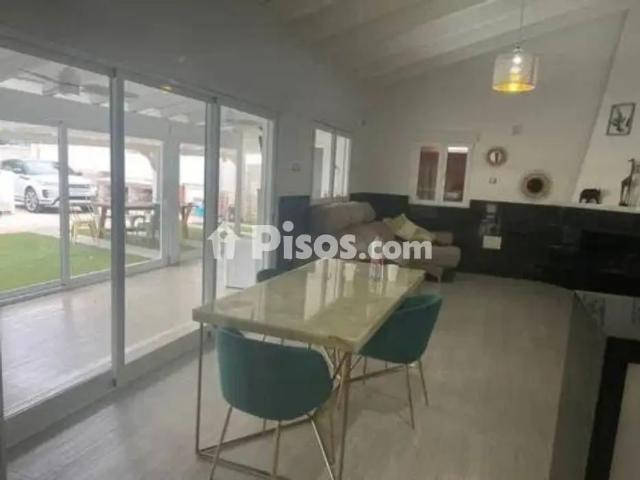 Chalet en alquiler en Avenida de Julio Romero de Torres