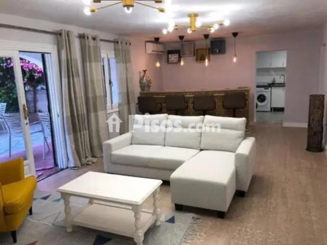 Chalet en alquiler en Avenida de la Playa del Sol