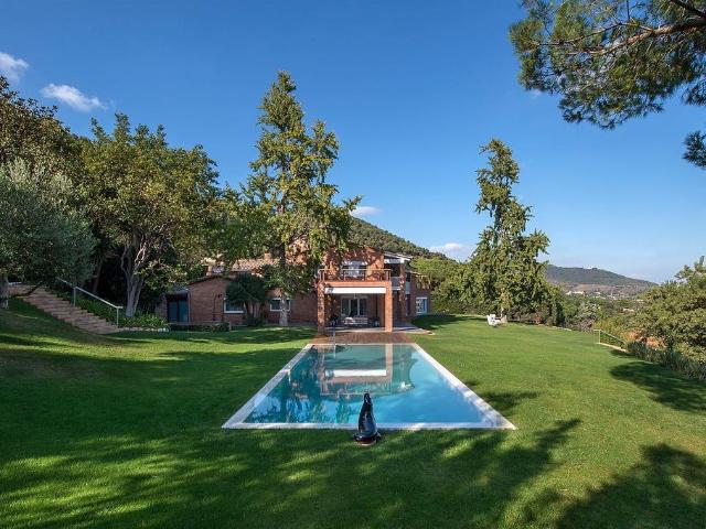 Chalet en alquiler en avenida De Pearson, Barcelona, de 1.070 m² 7 habitaciones por 25.000