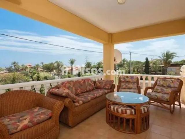 Chalet en alquiler en Avenida del Cabo