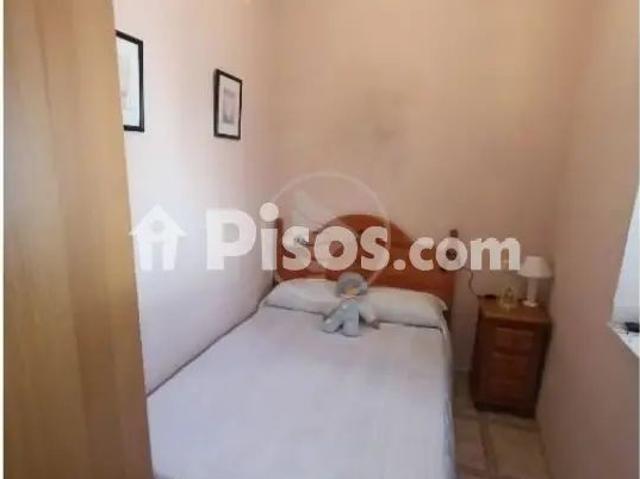 Chalet en alquiler en Barrio Paso
