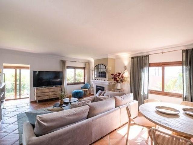 Chalet en alquiler en Benahavis, Benahavis