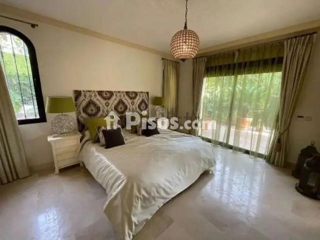 Chalet en alquiler en Benahavís