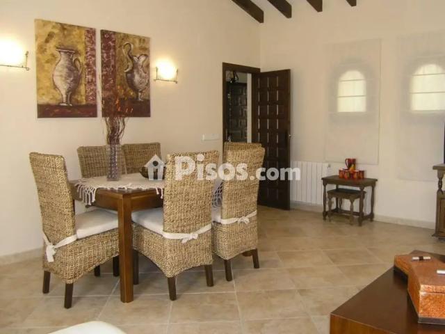 Chalet en alquiler en Benimeit