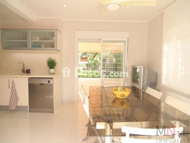 Chalet en alquiler en Benicasim