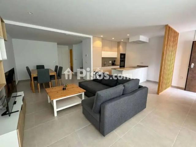Chalet en alquiler en Benijófar