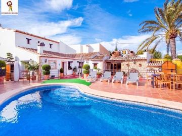 Chalet en alquiler en Benissa, Alicante Costa Blanca