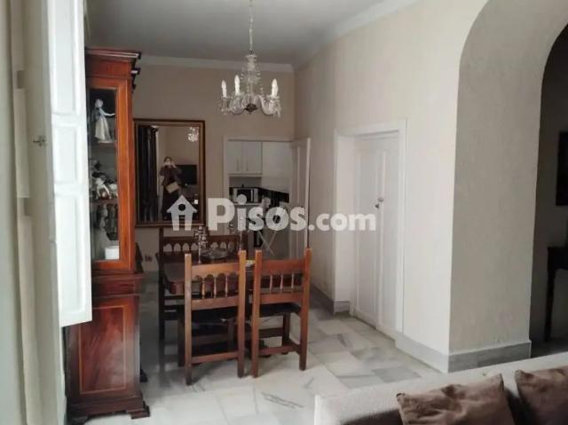 Chalet en alquiler en Brenes