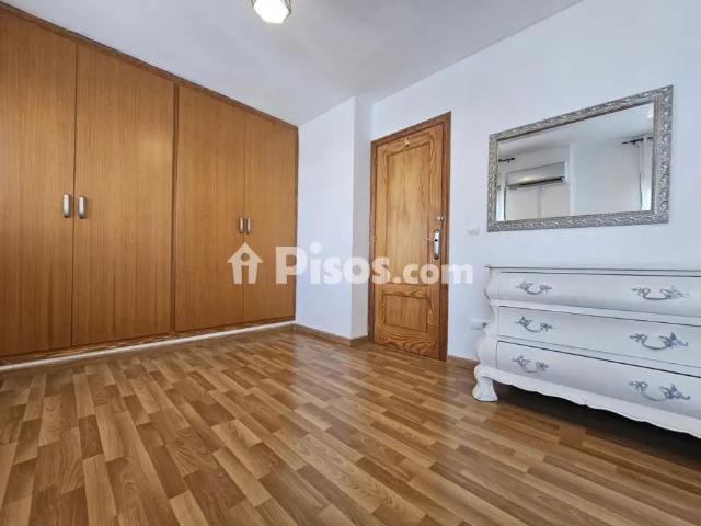 Chalet en alquiler en Gandia