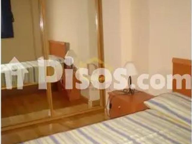 Chalet en alquiler en Garrido Norte