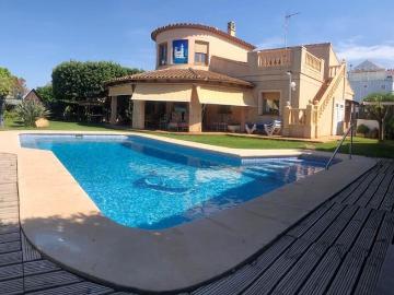 Chalet en alquiler en Dénia, Alicante Costa Blanca