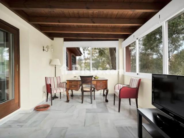 Chalet en alquiler en Elviria