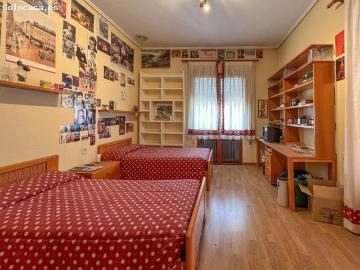 Chalet en Alquiler en Elche de la Sierra, Alicante