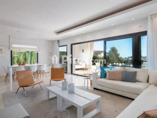 Chalet en alquiler en Estepona