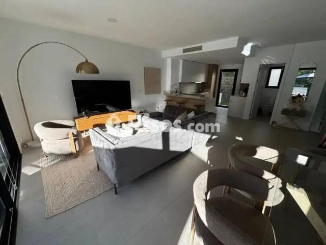 Chalet en alquiler en Estepona