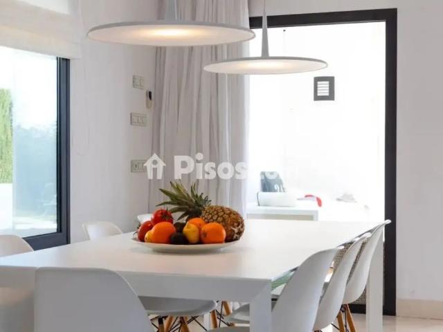 Chalet en alquiler en Estepona