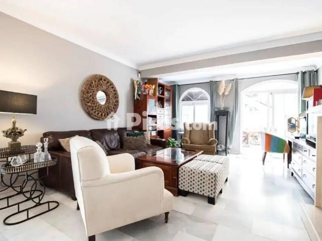 Chalet en alquiler en Estepona