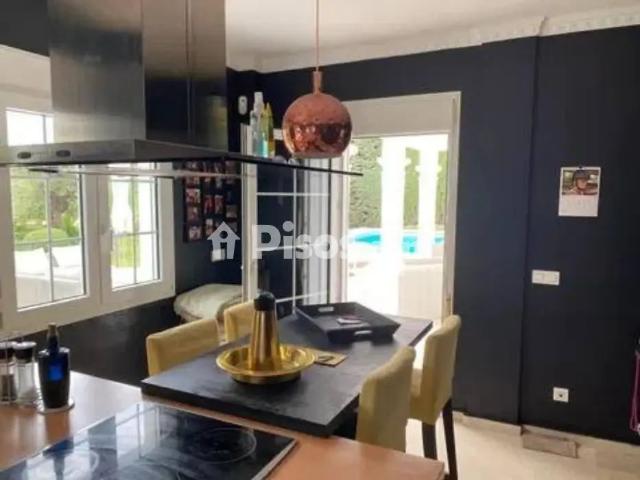 Chalet en alquiler en Estepona