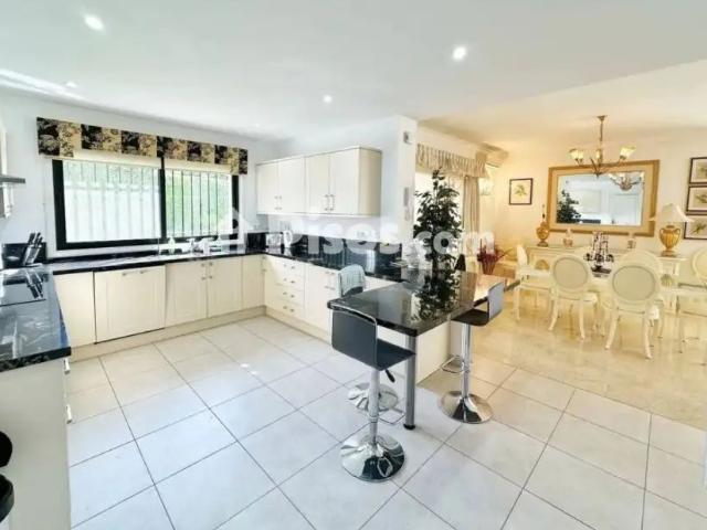 Chalet en alquiler en Estepona